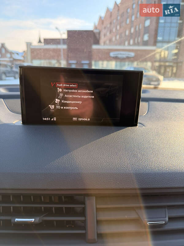 Позашляховик / Кросовер Audi Q7 2016 в Києві