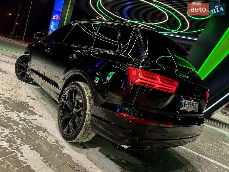Внедорожник / Кроссовер Audi Q7 2018 в Одессе фото 31 Внедорожник / Кроссовер Audi Q7 2018 в Одессе