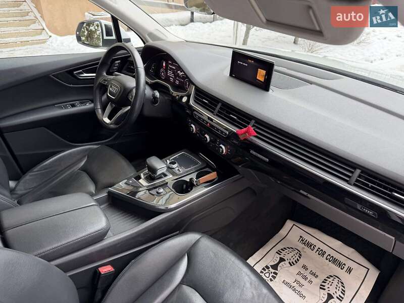 Внедорожник / Кроссовер Audi Q7 2019 в Виннице