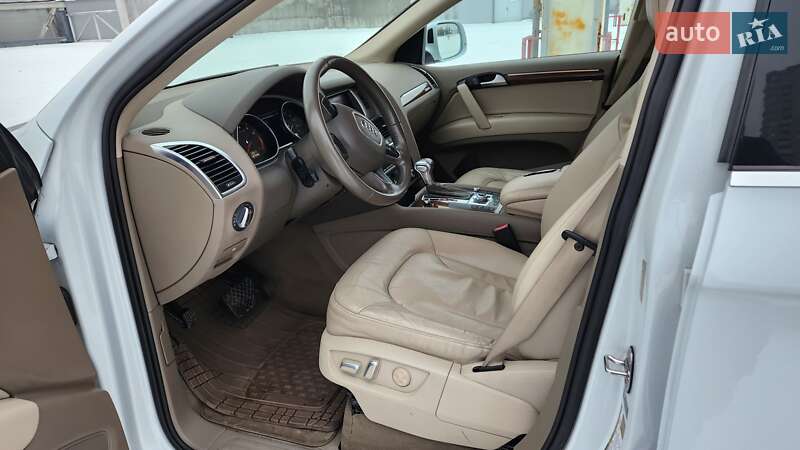 Внедорожник / Кроссовер Audi Q7 2012 в Киеве фото 9 Внедорожник / Кроссовер Audi Q7 2012 в Киеве