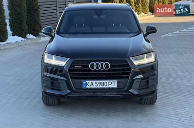 Внедорожник / Кроссовер Audi Q7 2017 в Ровно