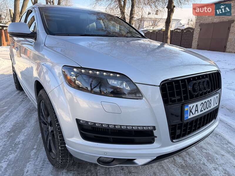 Внедорожник / Кроссовер Audi Q7 2014 в Киеве