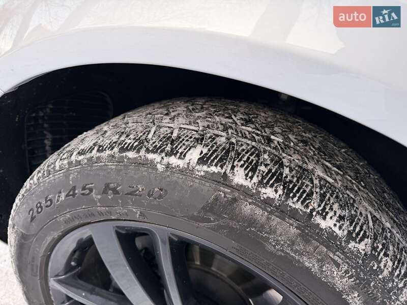 Внедорожник / Кроссовер Audi Q7 2014 в Киеве