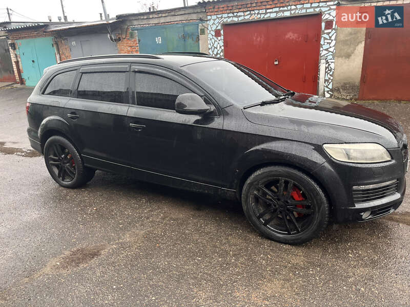 Позашляховик / Кросовер Audi Q7 2009 в Миколаєві