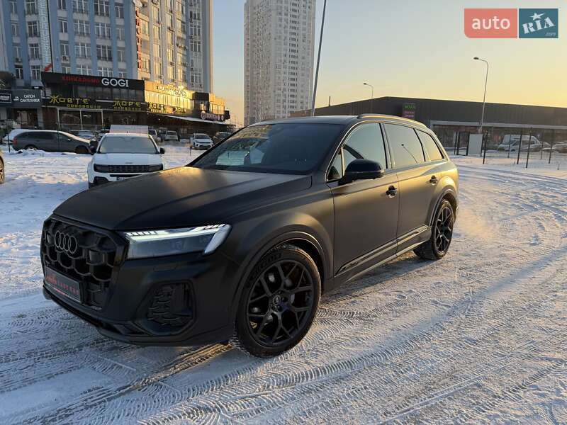 Внедорожник / Кроссовер Audi Q7 2025 в Киеве