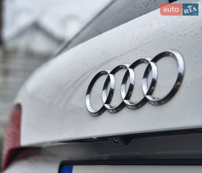 Внедорожник / Кроссовер Audi Q7 2010 в Запорожье