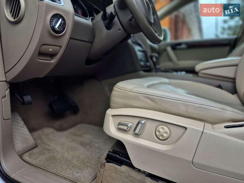 Внедорожник / Кроссовер Audi Q7 2010 в Запорожье