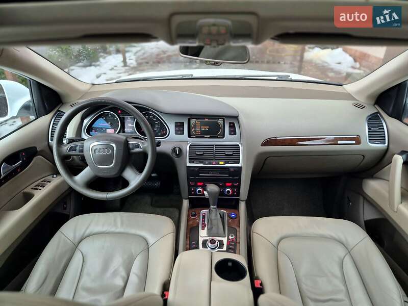 Внедорожник / Кроссовер Audi Q7 2010 в Запорожье