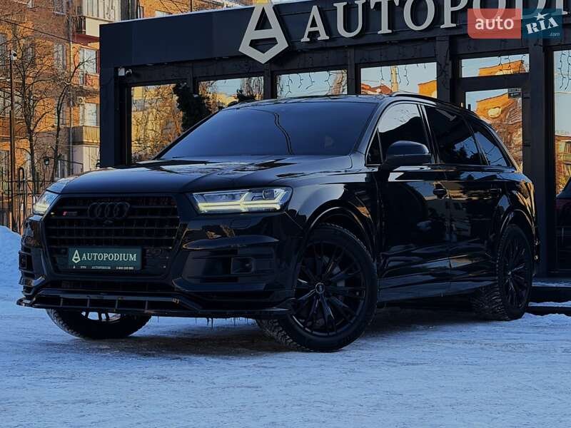 Внедорожник / Кроссовер Audi Q7 2018 в Киеве