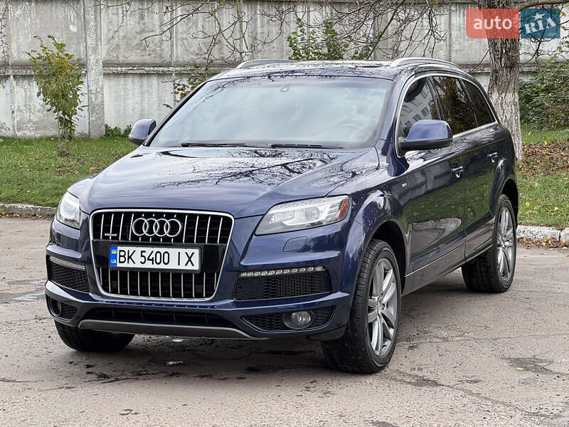 Позашляховик / Кросовер Audi Q7 2010 в Рівному