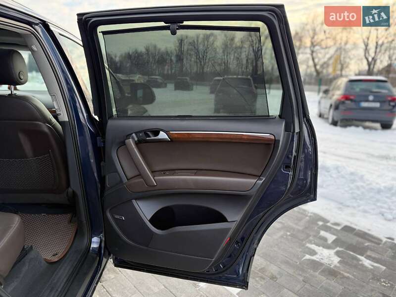 Внедорожник / Кроссовер Audi Q7 2012 в Коломые