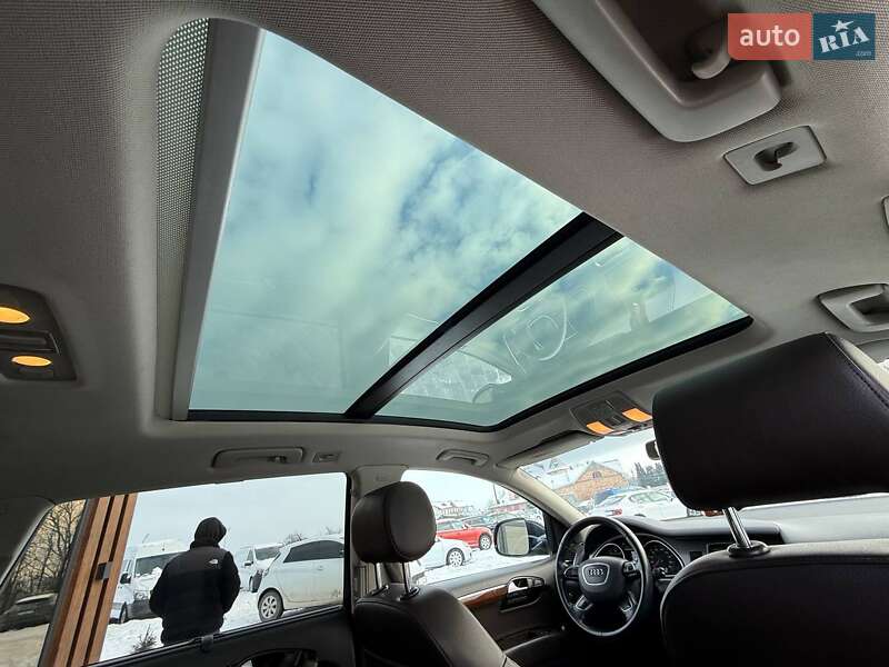 Внедорожник / Кроссовер Audi Q7 2012 в Коломые