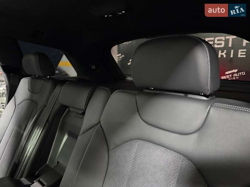 Позашляховик / Кросовер Audi Q7 2025 в Києві
