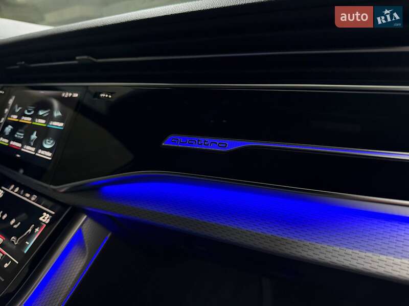 Позашляховик / Кросовер Audi Q7 2025 в Києві