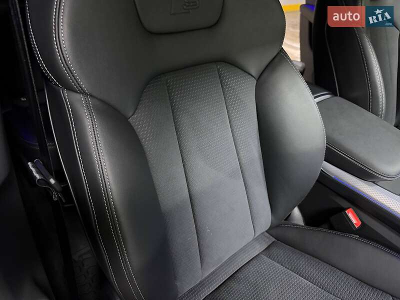 Позашляховик / Кросовер Audi Q7 2025 в Києві