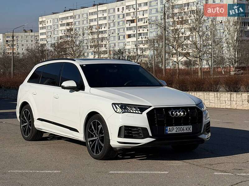 Внедорожник / Кроссовер Audi Q7 2020 в Запорожье