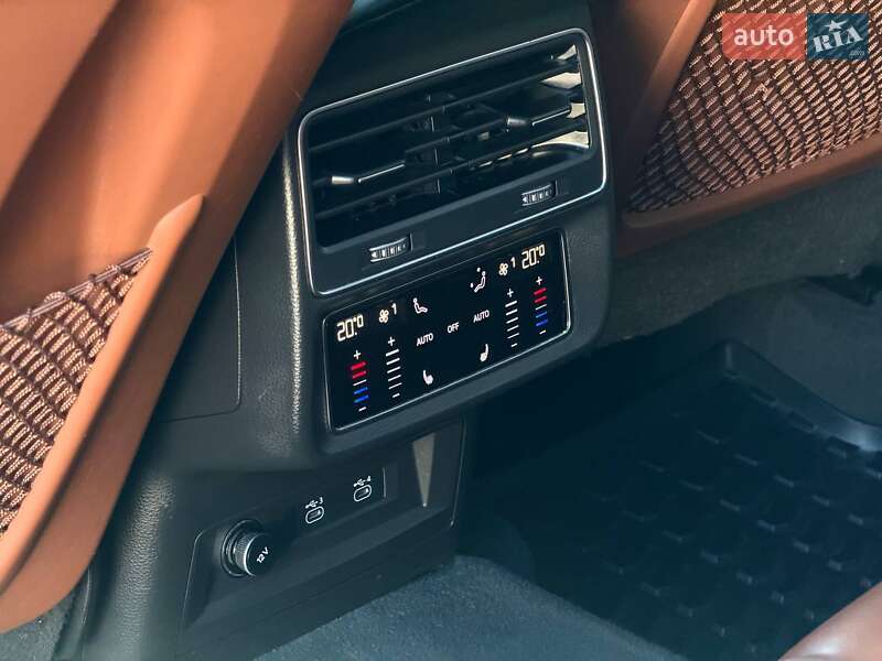 Внедорожник / Кроссовер Audi Q7 2020 в Запорожье