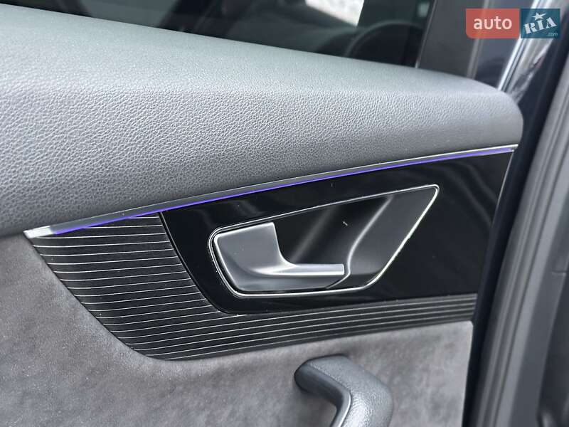 Внедорожник / Кроссовер Audi Q7 2017 в Киеве