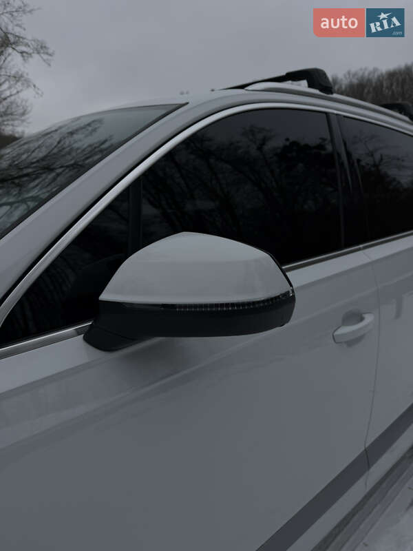 Внедорожник / Кроссовер Audi Q7 2016 в Виннице