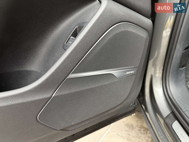 Внедорожник / Кроссовер Audi Q7 2016 в Киеве