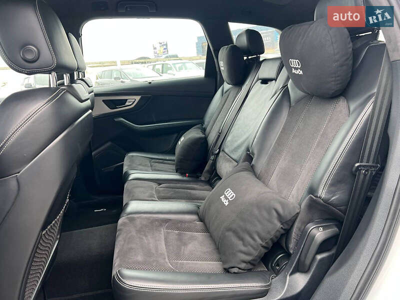 Внедорожник / Кроссовер Audi Q7 2015 в Львове фото 40 Внедорожник / Кроссовер Audi Q7 2015 в Львове