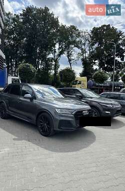 Внедорожник / Кроссовер Audi Q7 2021 в Ужгороде
