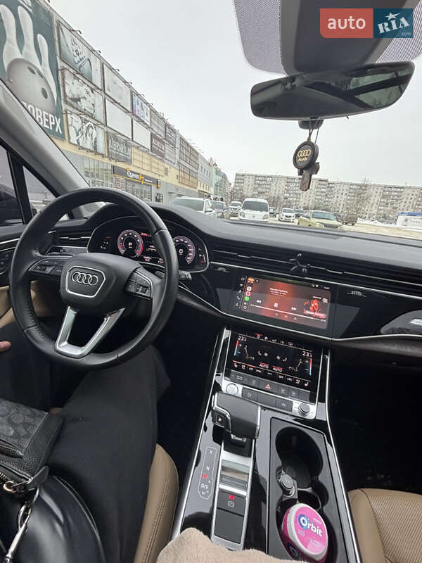 Внедорожник / Кроссовер Audi Q7 2019 в Сумах