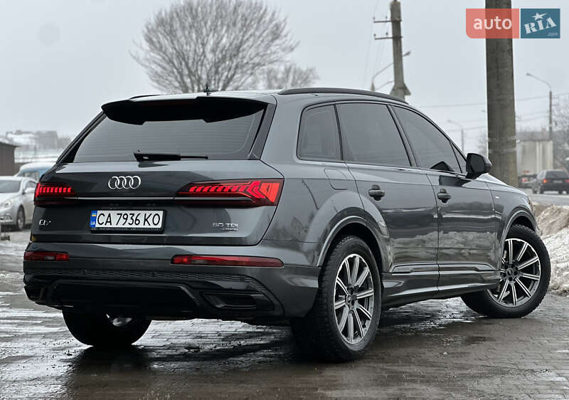 Внедорожник / Кроссовер Audi Q7 2021 в Ивано-Франковске
