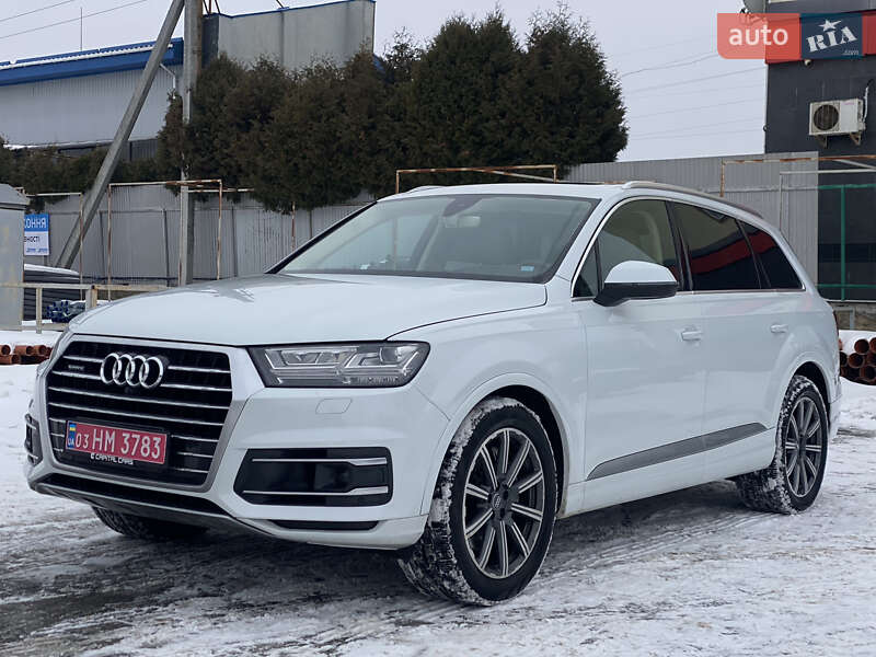 Внедорожник / Кроссовер Audi Q7 2017 в Луцке