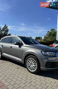Внедорожник / Кроссовер Audi Q7 2016 в Львове