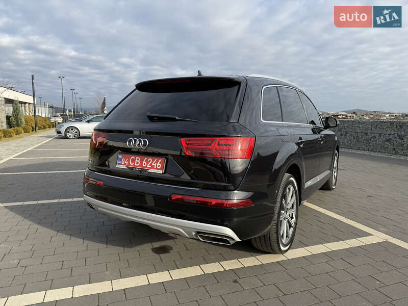 Внедорожник / Кроссовер Audi Q7 2019 в Мукачево