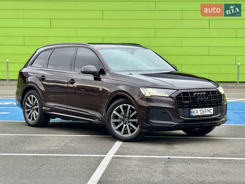 Позашляховик / Кросовер Audi Q7 2022 в Києві фото 11 Позашляховик / Кросовер Audi Q7 2022 в Києві
