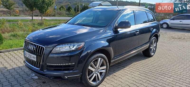 Внедорожник / Кроссовер Audi Q7 2012 в Иршаве