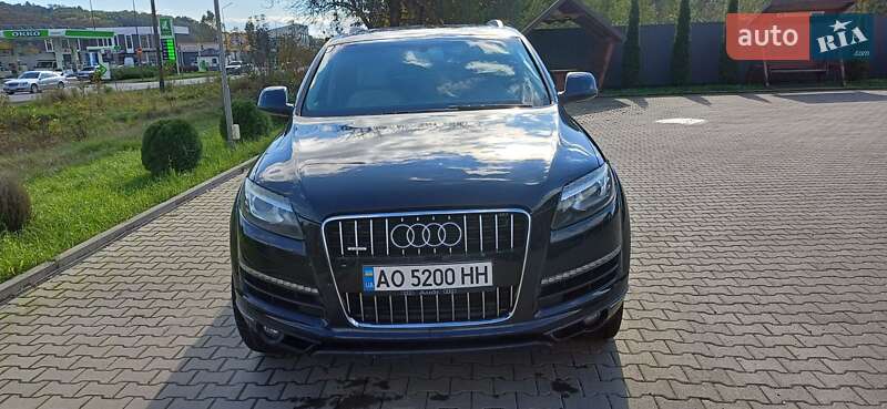 Внедорожник / Кроссовер Audi Q7 2012 в Иршаве