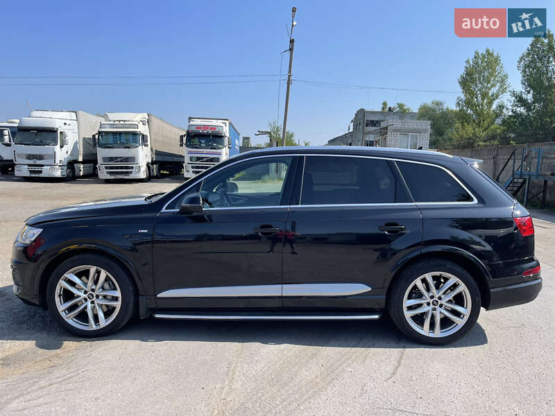 Позашляховик / Кросовер Audi Q7 2019 в Чернівцях фото 34 Позашляховик / Кросовер Audi Q7 2019 в Чернівцях