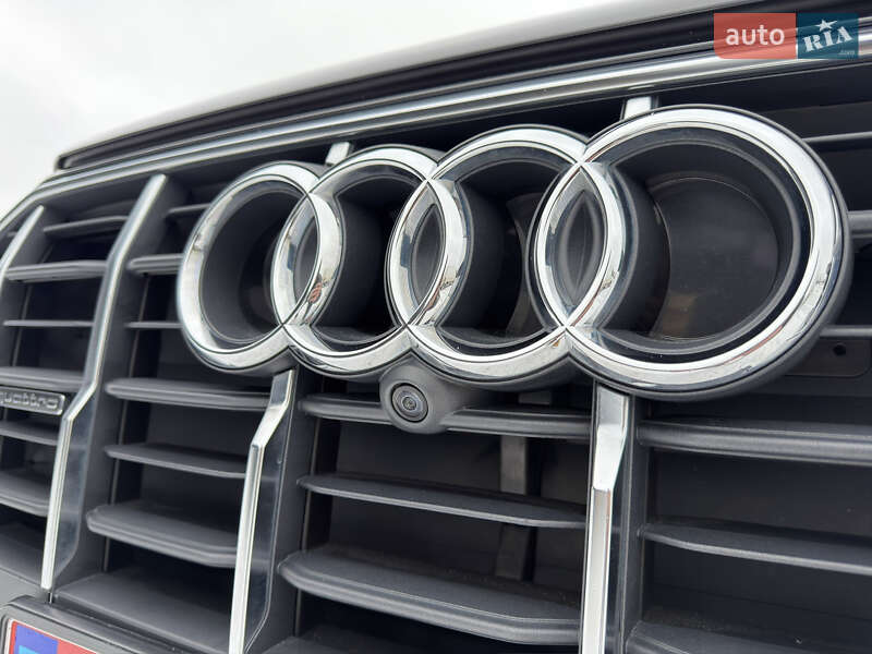 Позашляховик / Кросовер Audi Q7 2020 в Івано-Франківську