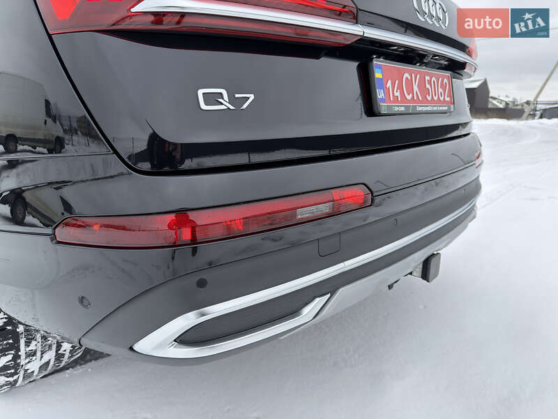 Позашляховик / Кросовер Audi Q7 2020 в Івано-Франківську