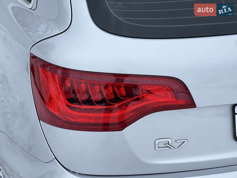 Позашляховик / Кросовер Audi Q7 2010 в Києві фото 6 Позашляховик / Кросовер Audi Q7 2010 в Києві