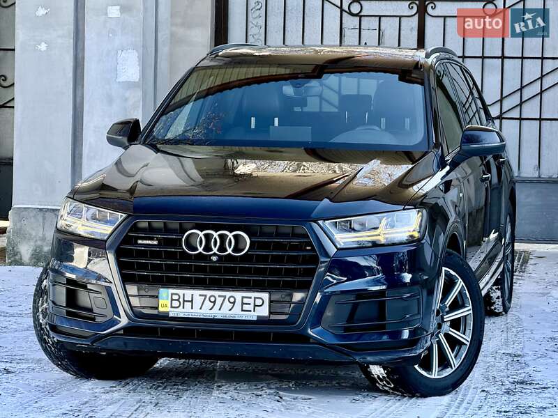 Позашляховик / Кросовер Audi Q7 2018 в Одесі