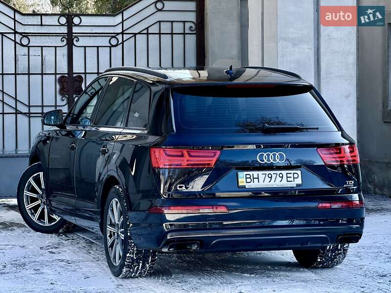 Позашляховик / Кросовер Audi Q7 2018 в Одесі