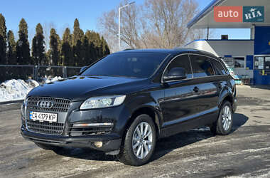Внедорожник / Кроссовер Audi Q7 2006 в Смеле