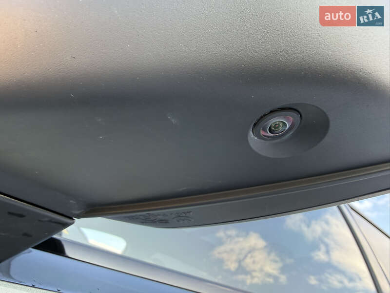 Внедорожник / Кроссовер Audi Q7 2016 в Стрые