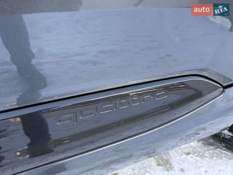 Внедорожник / Кроссовер Audi Q7 2016 в Стрые