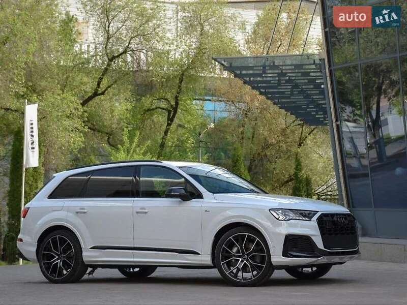 Позашляховик / Кросовер Audi Q7 2022 в Одесі