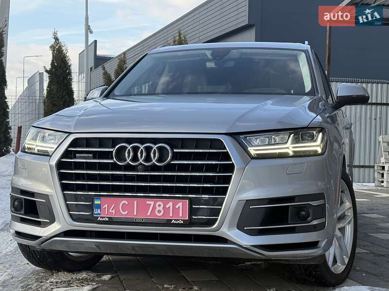 Внедорожник / Кроссовер Audi Q7 2016 в Дрогобыче