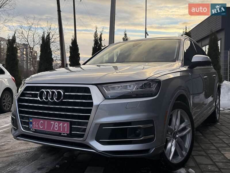 Внедорожник / Кроссовер Audi Q7 2016 в Дрогобыче
