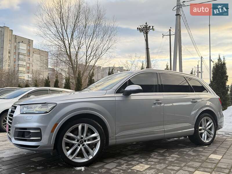 Внедорожник / Кроссовер Audi Q7 2016 в Дрогобыче