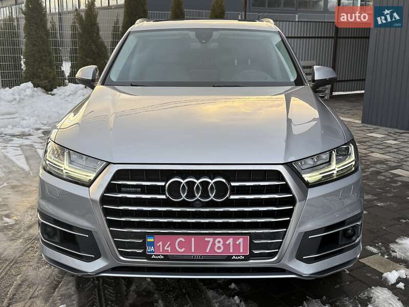 Внедорожник / Кроссовер Audi Q7 2016 в Дрогобыче