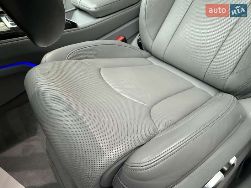 Внедорожник / Кроссовер Audi Q7 2016 в Дрогобыче