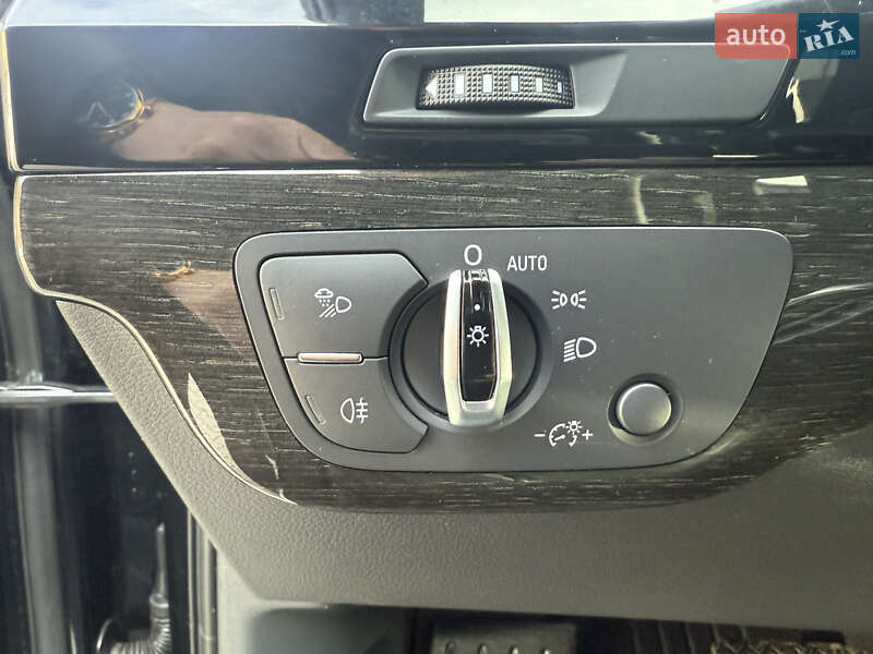 Позашляховик / Кросовер Audi Q7 2017 в Львові